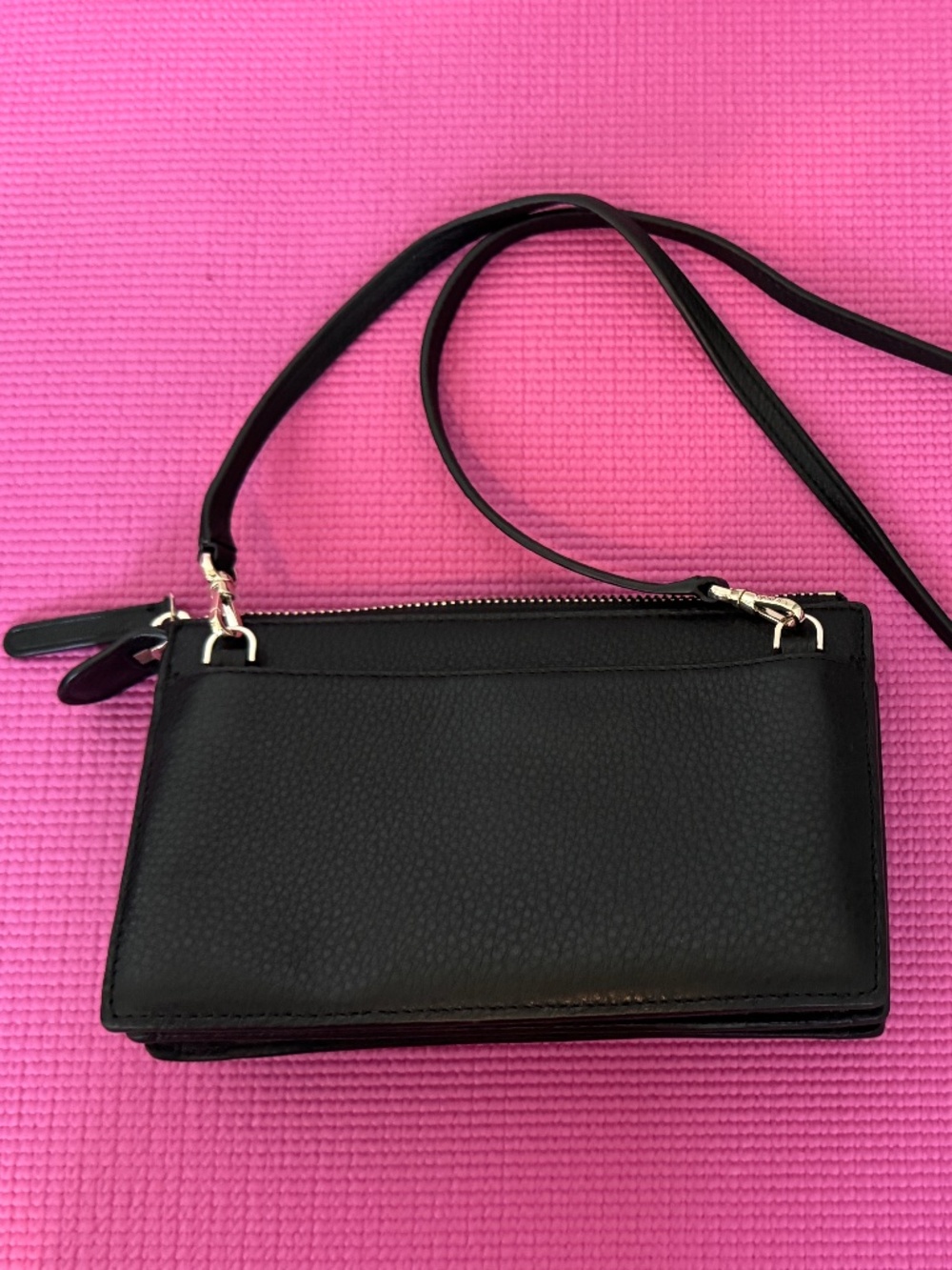 Kate Spade Black Pebbled Leather Crossbody Wallet Bag Gold Hardware Organizer VG - Picture 2 of 6